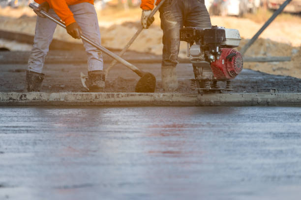 Best Best Concrete Contractor  in Wills Point, TX